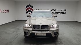 2013 BMW X5 — Full Front View — Photo 1 — Thumbnail