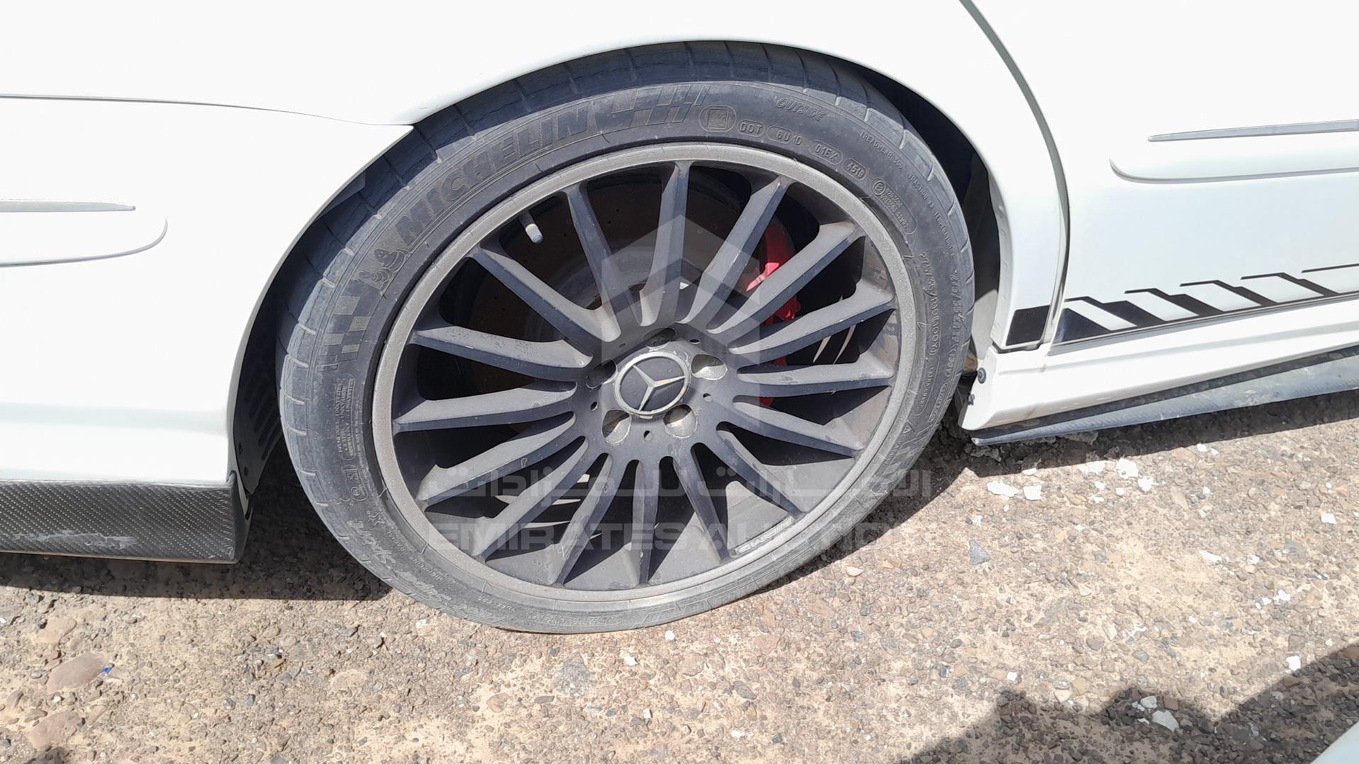 2009 MERCEDES E 63 VIN: WDBUF77X49B370301