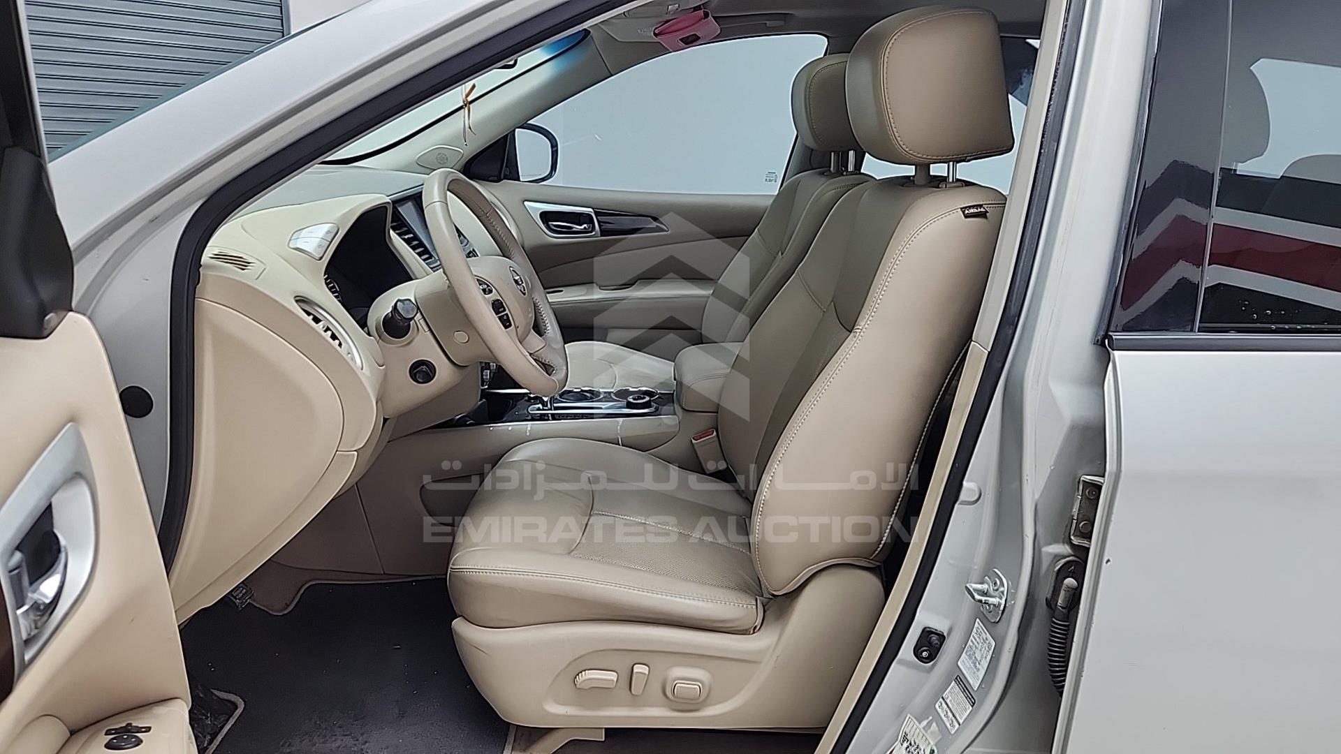 2015 NISSAN PATHFINDER VIN: 5N1AR2MM8FC628006
