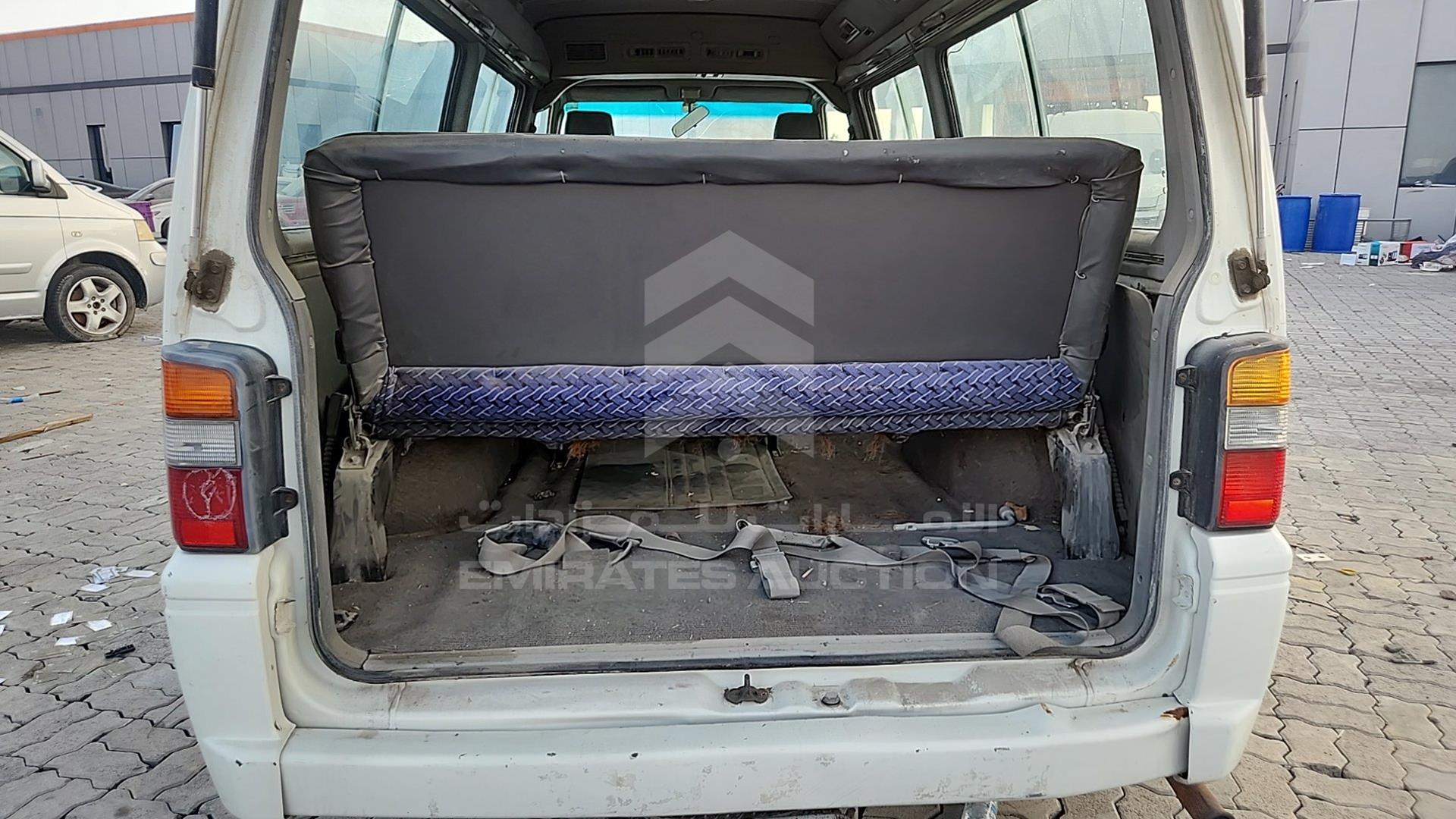 2011 MITSUBISHI L 300 VIN: JMYHNP13WBA700990
