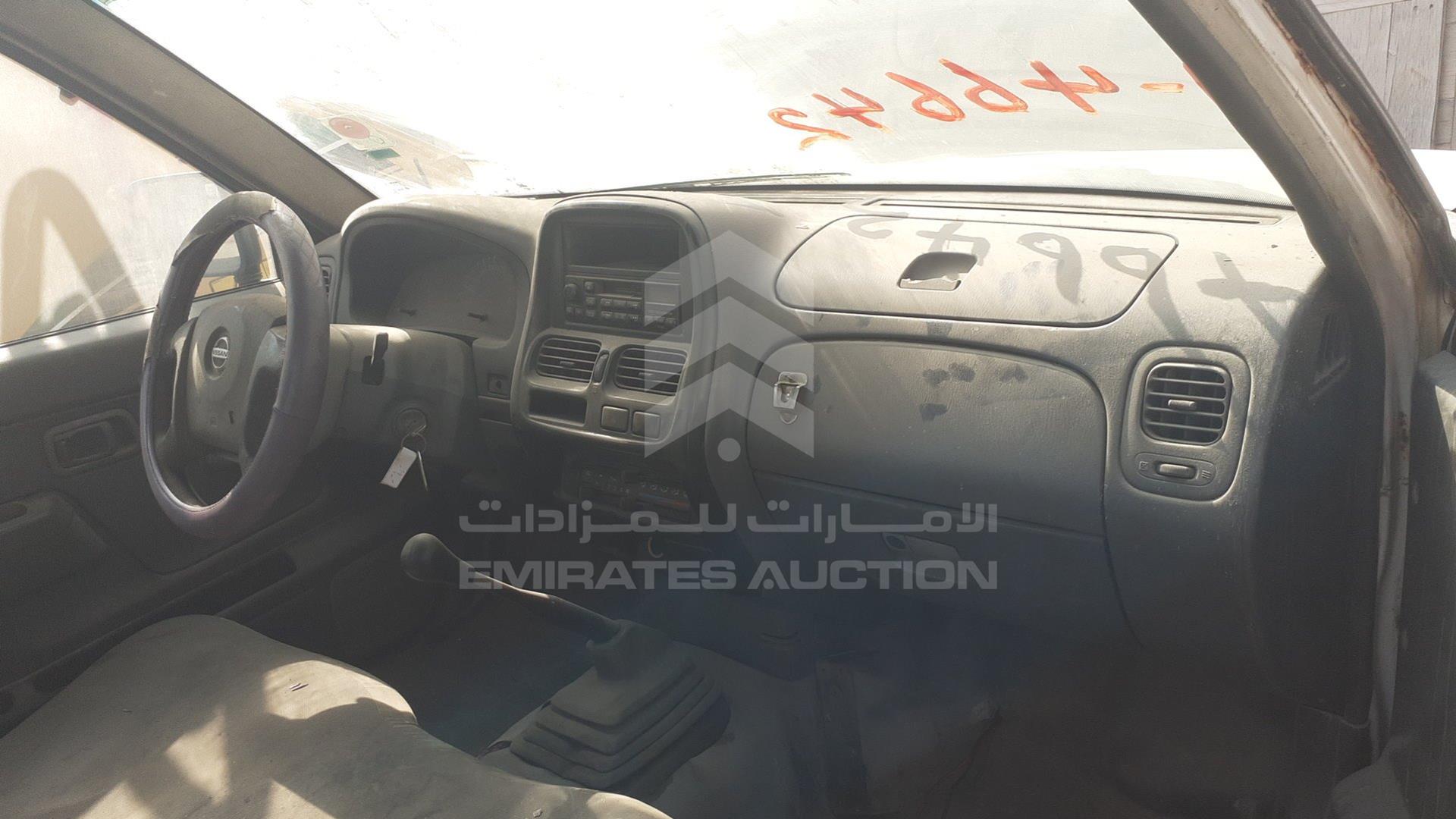 2004 NISSAN 2400 VIN: JN6DD22S74X071383