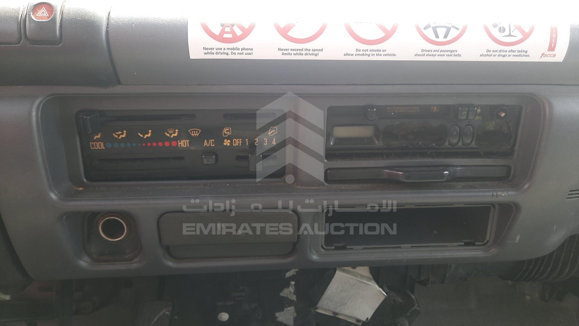 2008 ISUZU NPR VIN: JAMKP34G587P06665
