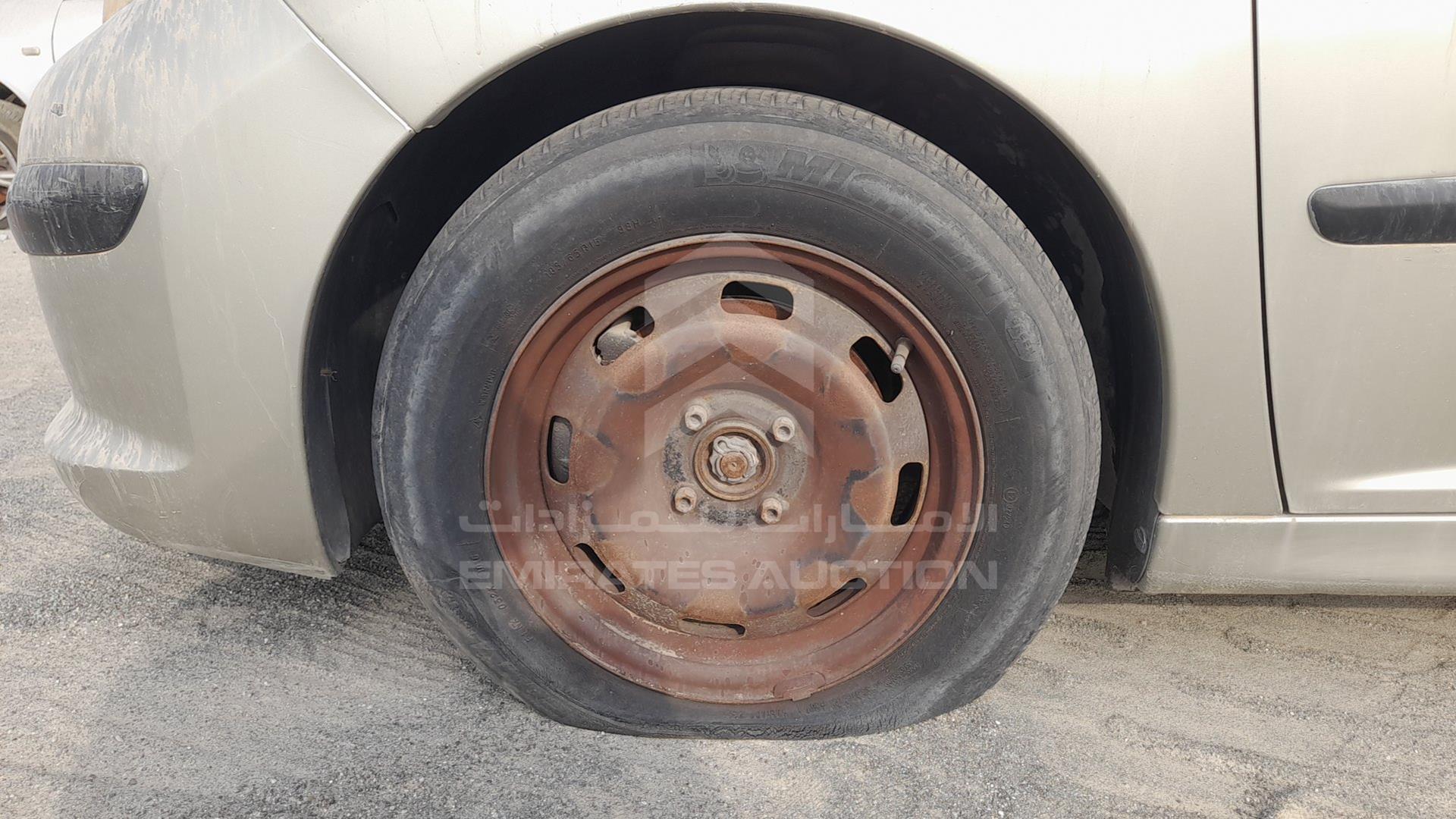 2009 PEUGEOT 207 VIN: VF3WC5FWF9W001565