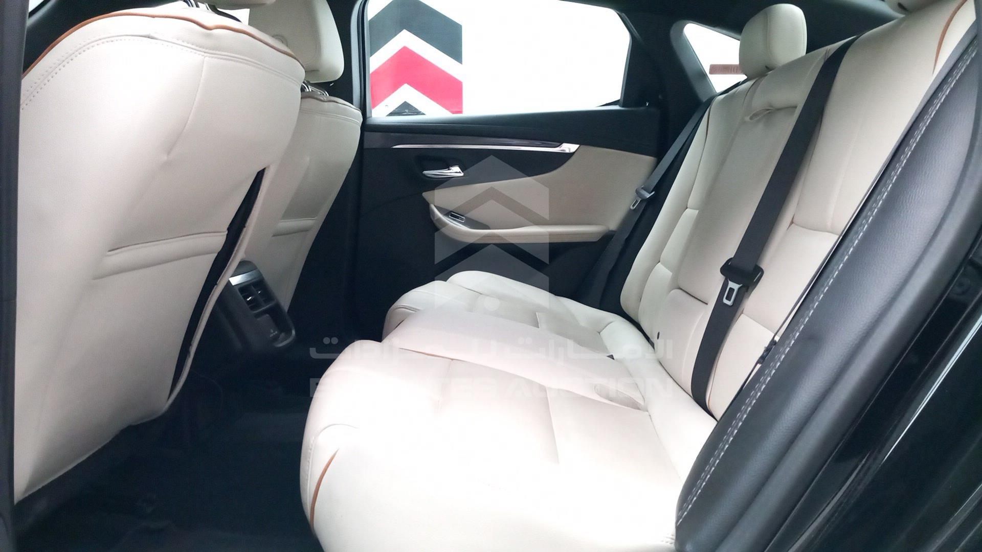 2019 CHEVROLET IMPALA VIN: 2G1135S31K9105681