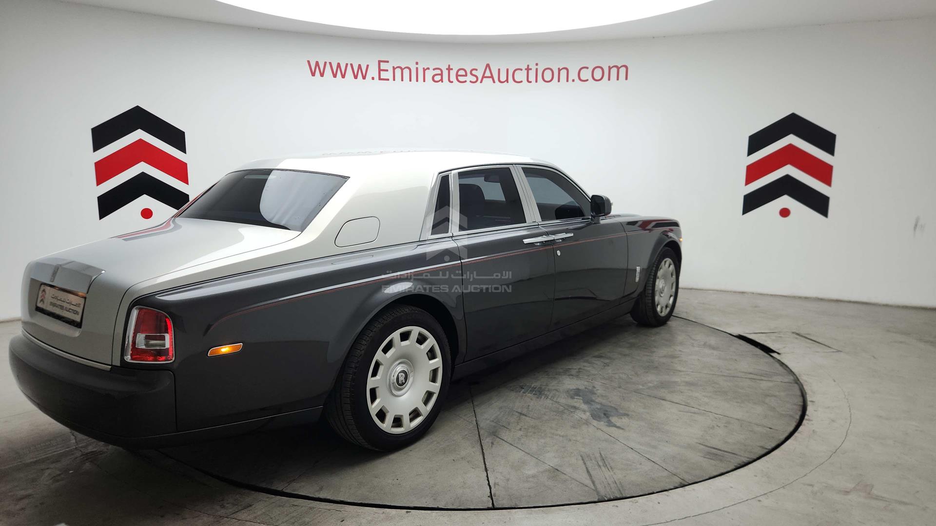 2013 ROLLS-ROYCE PHANTOM VIN: SCA681S02DUX72267