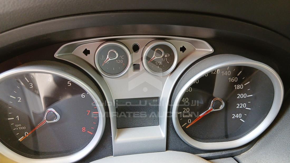 2010 Ford Focus — Speedometer & RPM Gauges — Photo 14