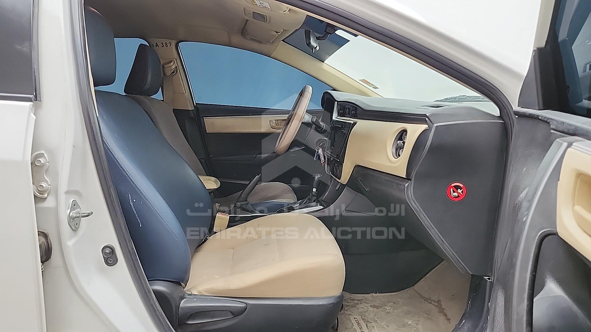 2017 TOYOTA COROLLA VIN: RKLBB9HE5H5192668
