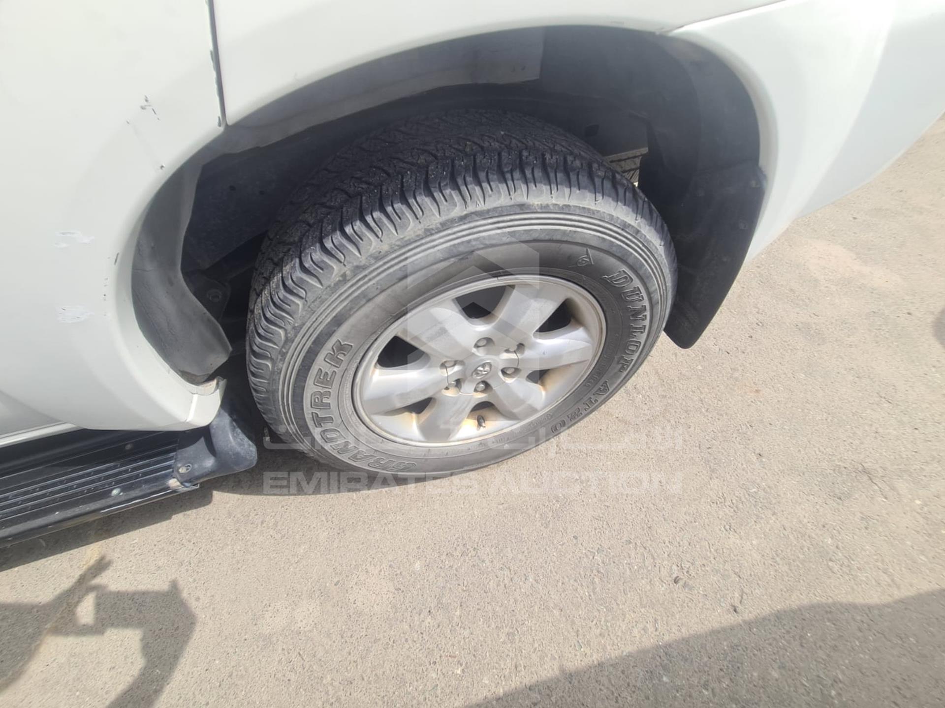 2009 TOYOTA FORTUNER VIN: MHFYU59G497009846