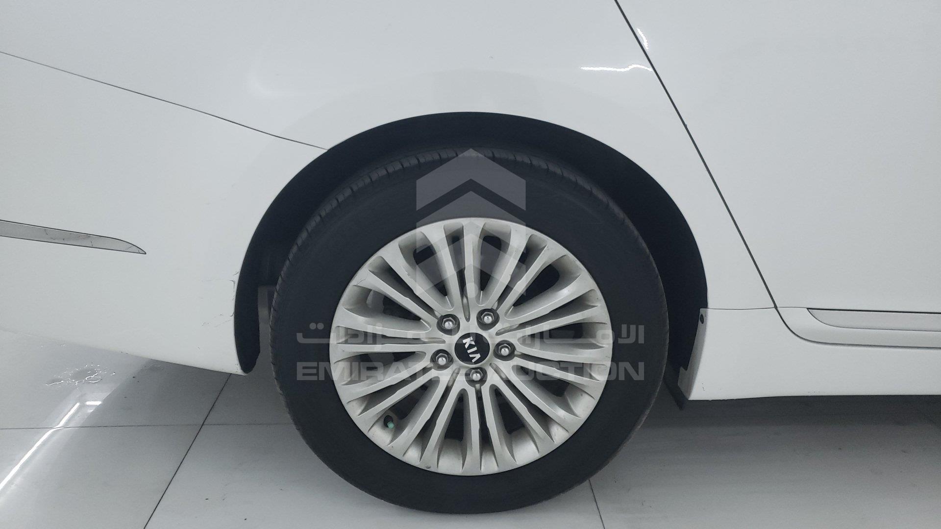 KNALM4145F5184418 - 2015 Kia Cadenza - #428605