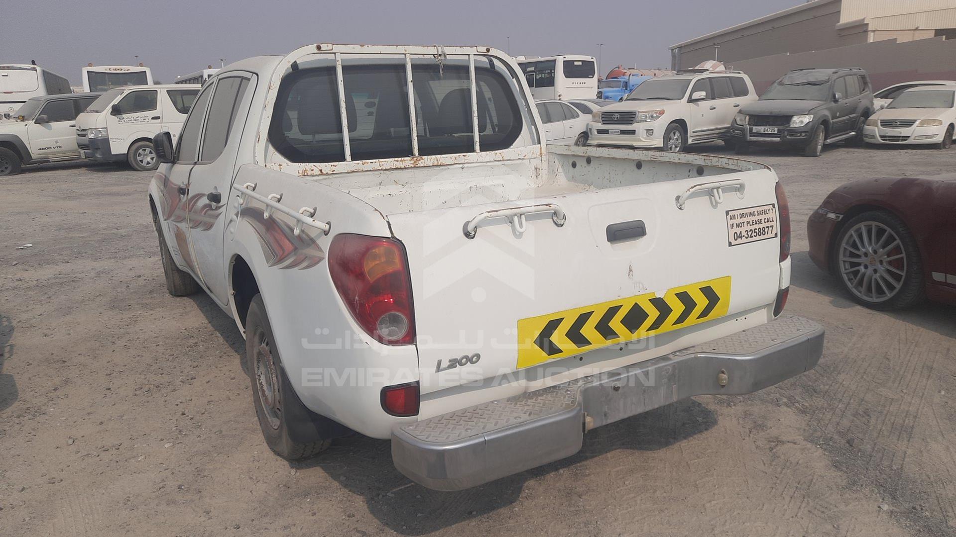 2013 MITSUBISHI L 200 VIN: MMBJNKA50DD029452