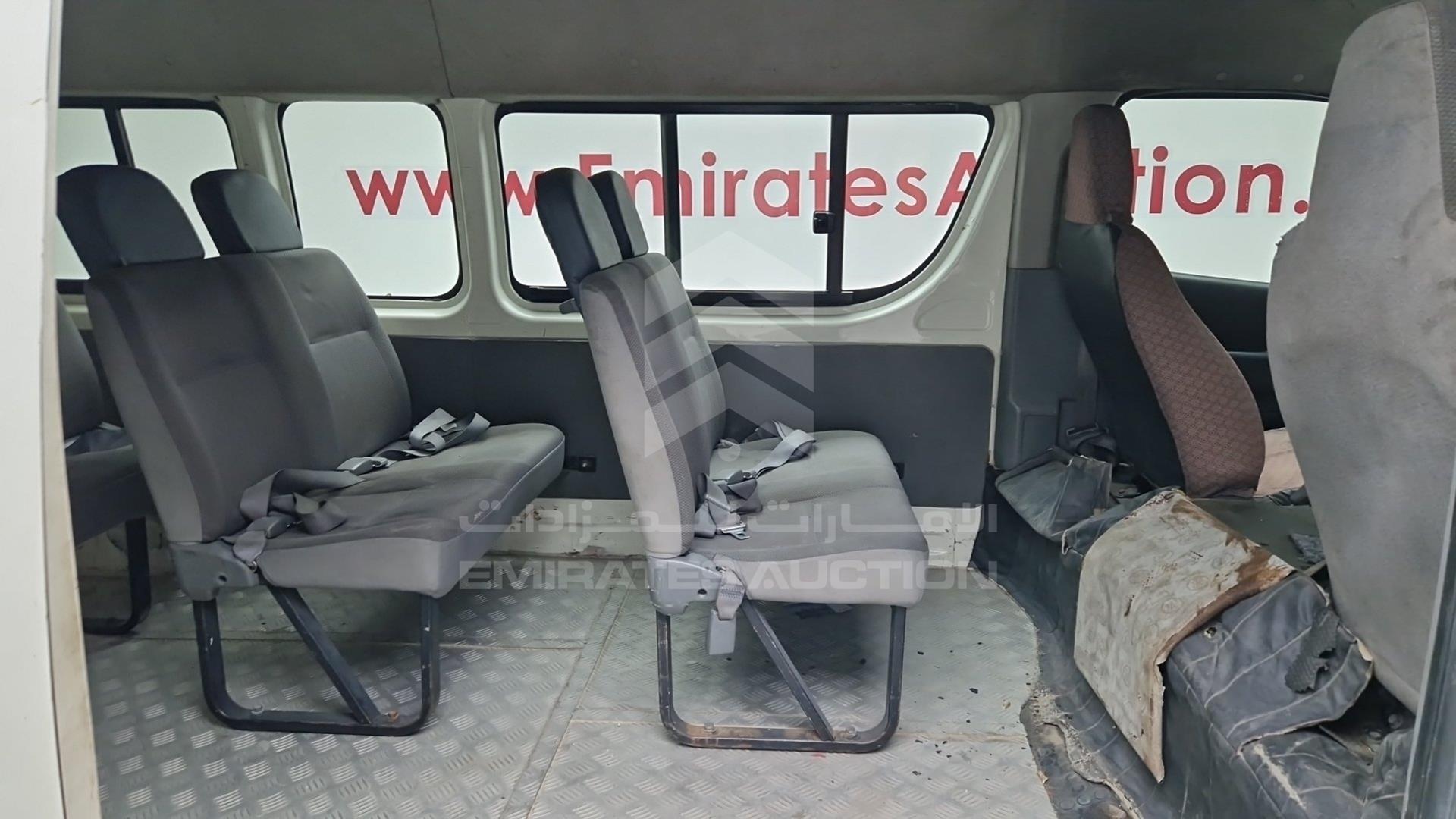 2010 TOYOTA HIACE VIN: JTGSX22PXA6080127