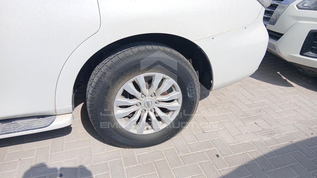 نيسان باترول 2019 — الإطار الخلفي الأيسر — صورة 30