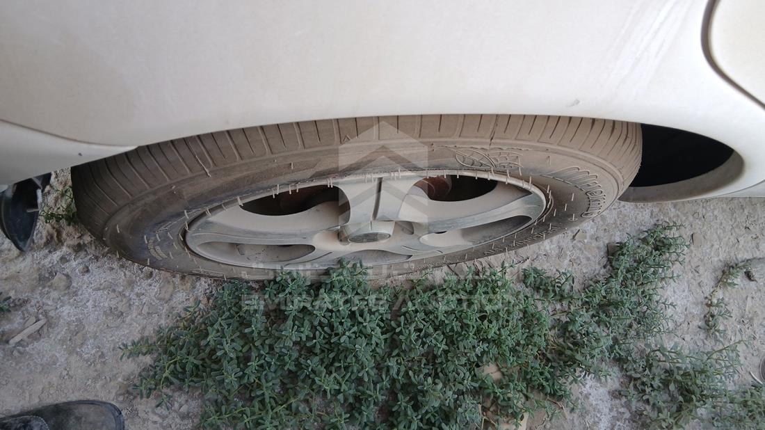 1998 Toyota Corolla — Rear Right Tyre — Photo 15