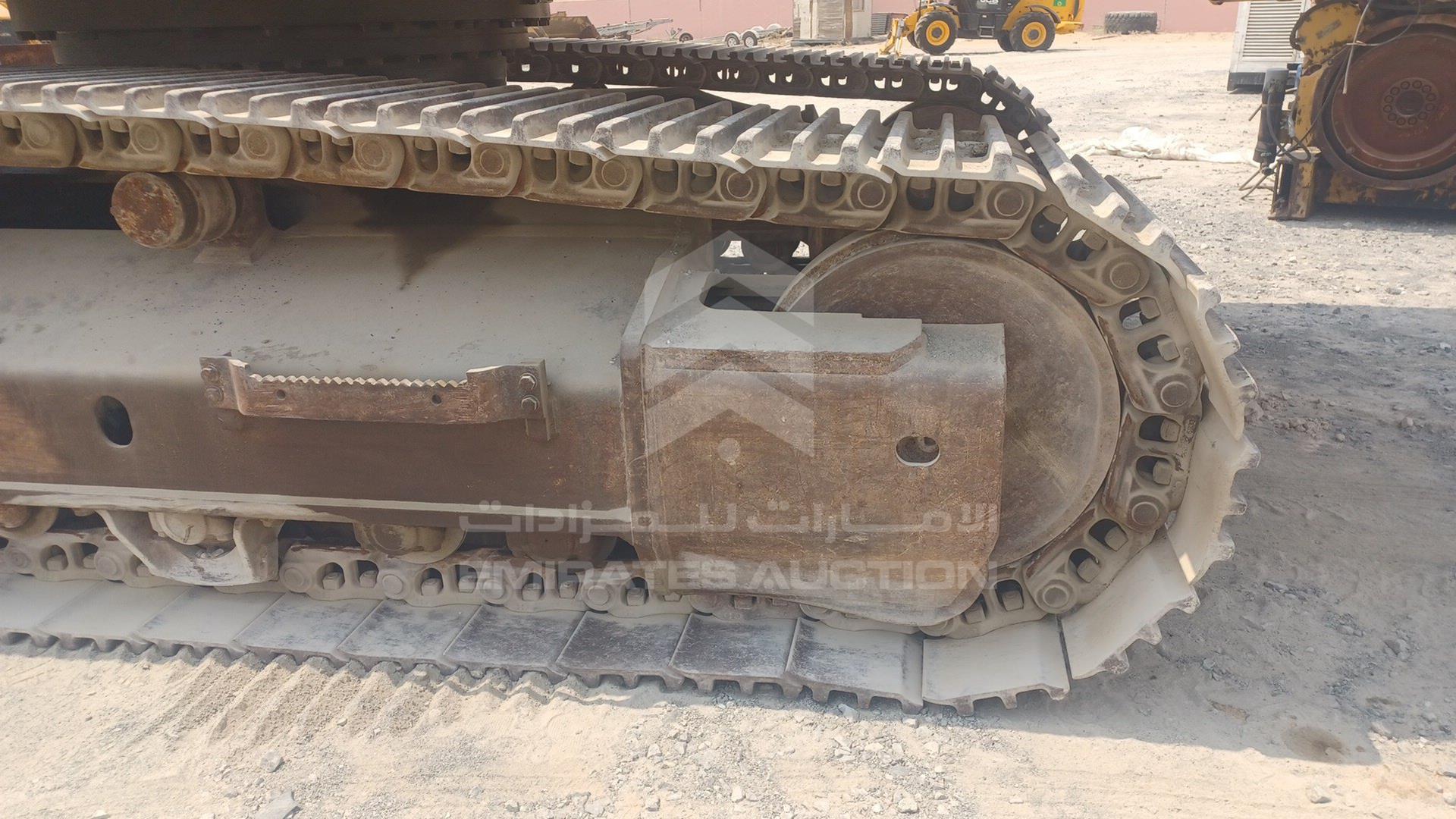 2012 KOMATSU PC400-8 VIN: KMTPC192T02071036