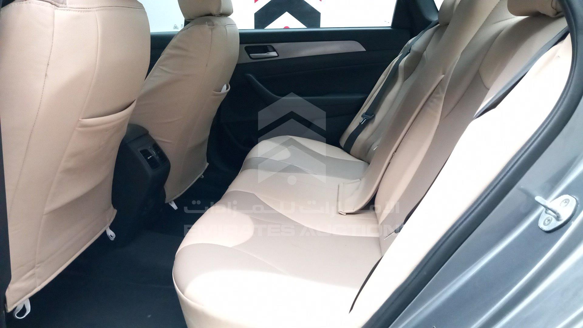2019 HYUNDAI SONATA VIN: 5NPE34AFXKH740927
