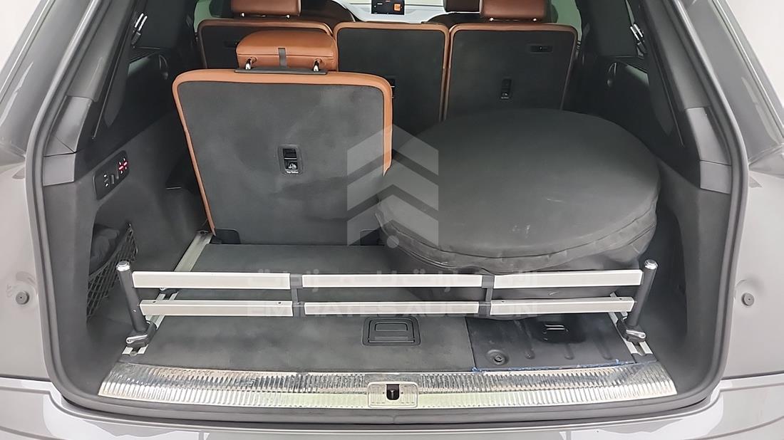 2017 Audi Q7 — Trunk Interior View — Photo 26