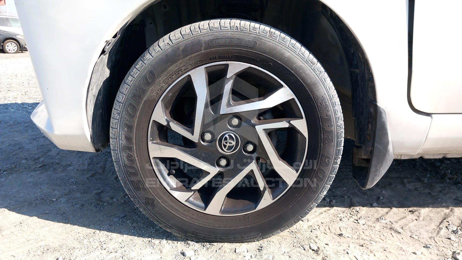 2020 TOYOTA AVANZA VIN: MHKMF5CF0LK013570