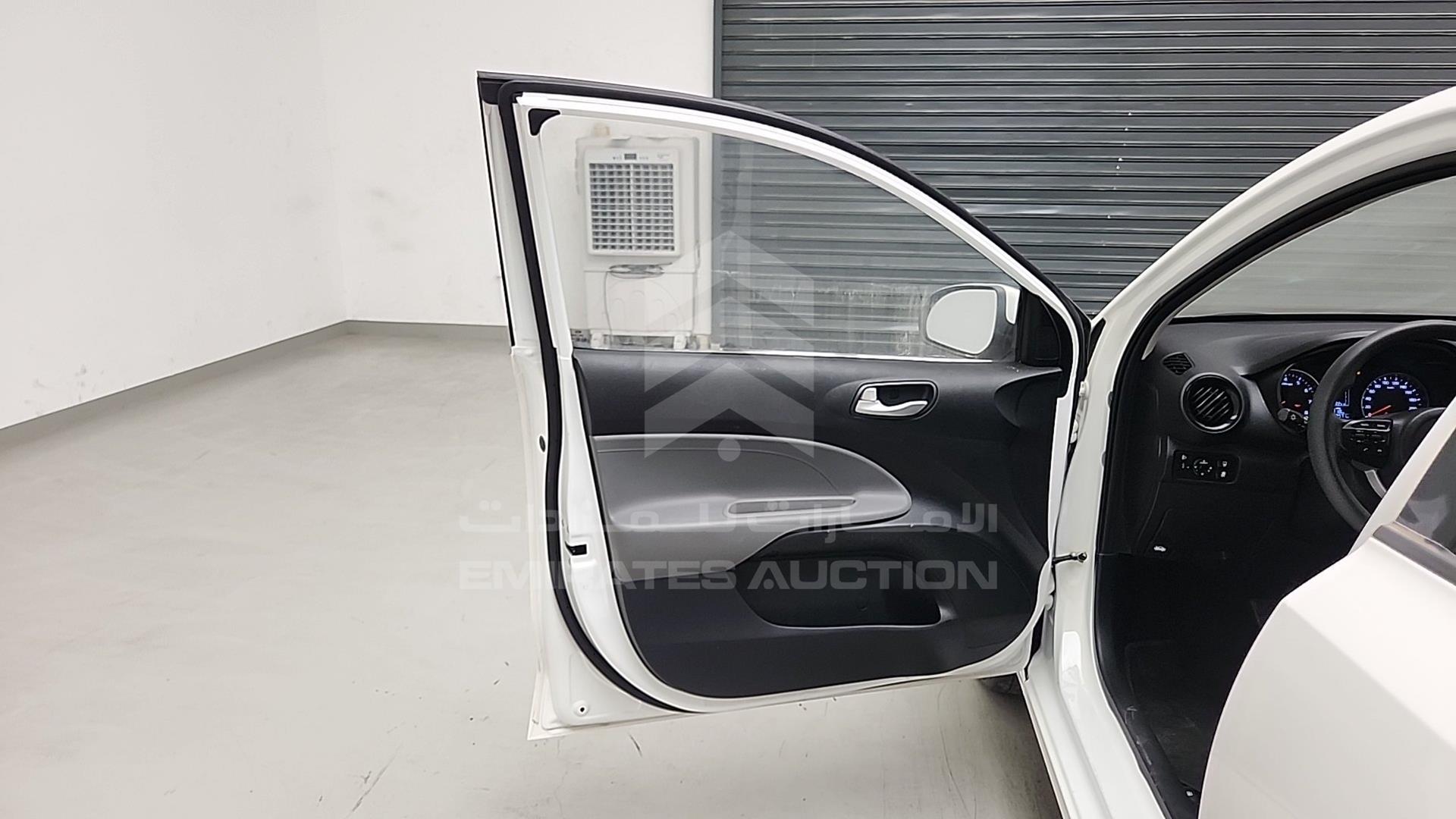 2021 KIA PEGAS VIN: LJD0AA297M0155468
