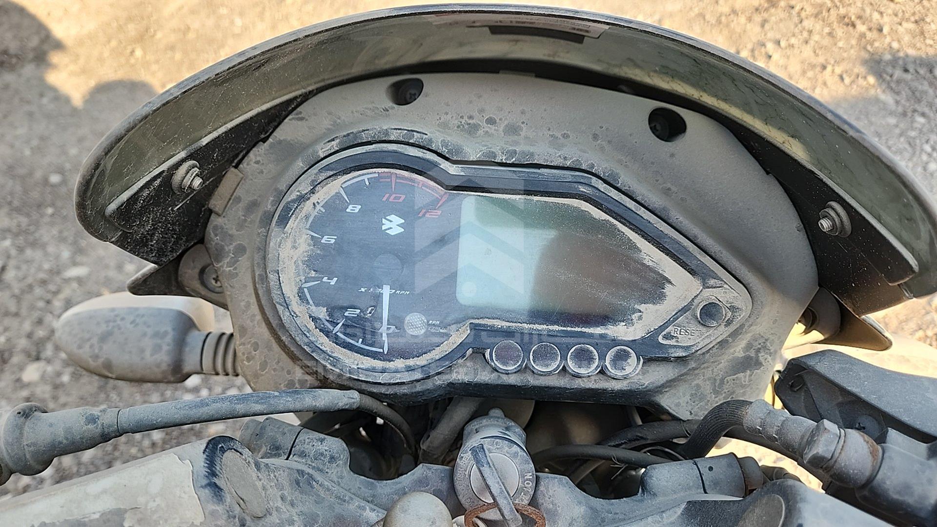 2021 BAJAJ 150 CC VIN: MD2A11CX1MCD40680