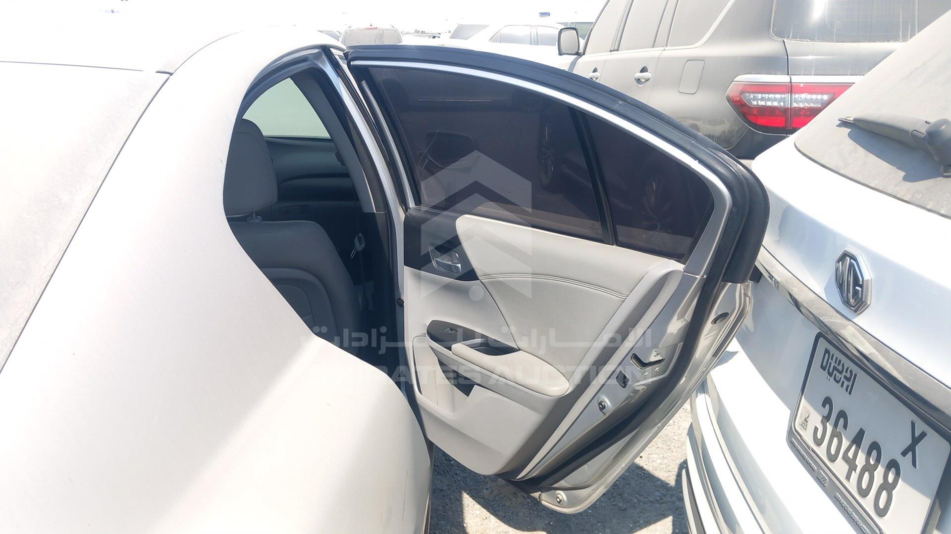 2013 HONDA ACCORD VIN: 1HGCR3F87DA047156
