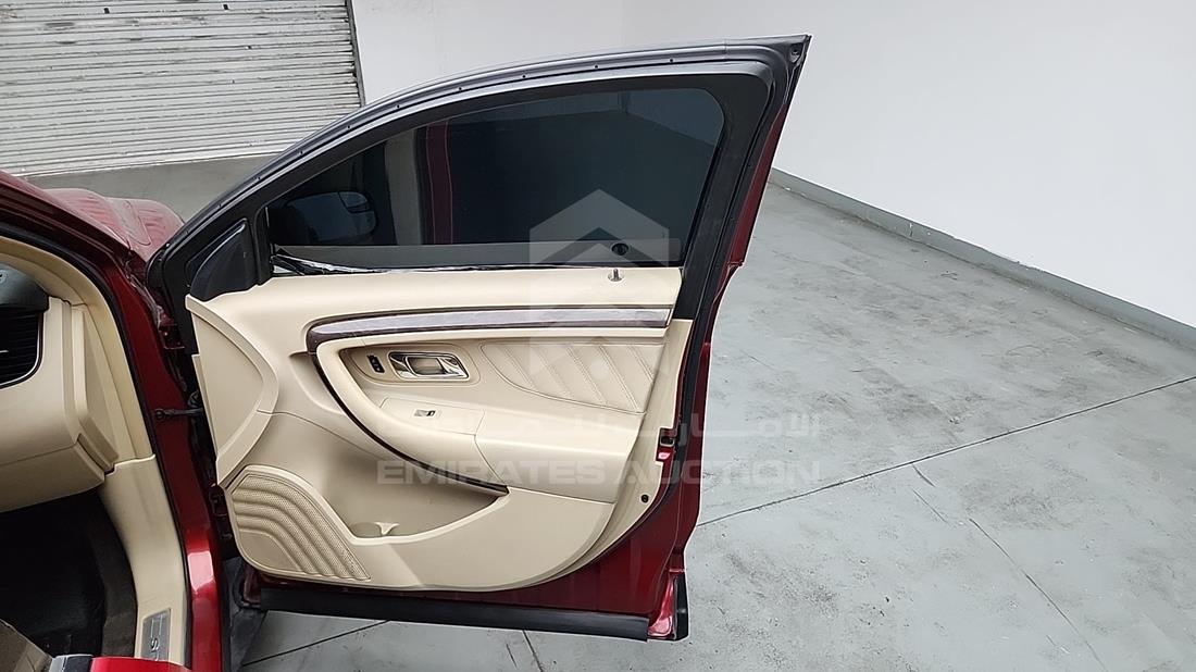 2015 Ford Taurus — Front Right Door — Photo 26