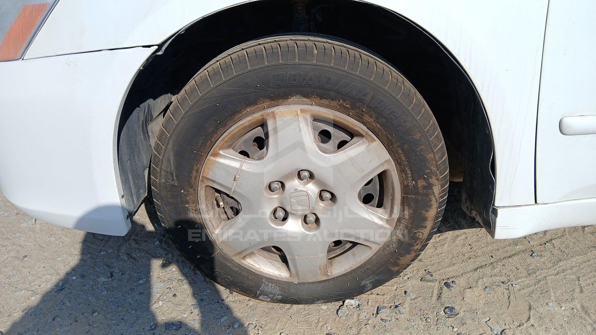 2005 HONDA ACCORD VIN: JHMCM56555C413652