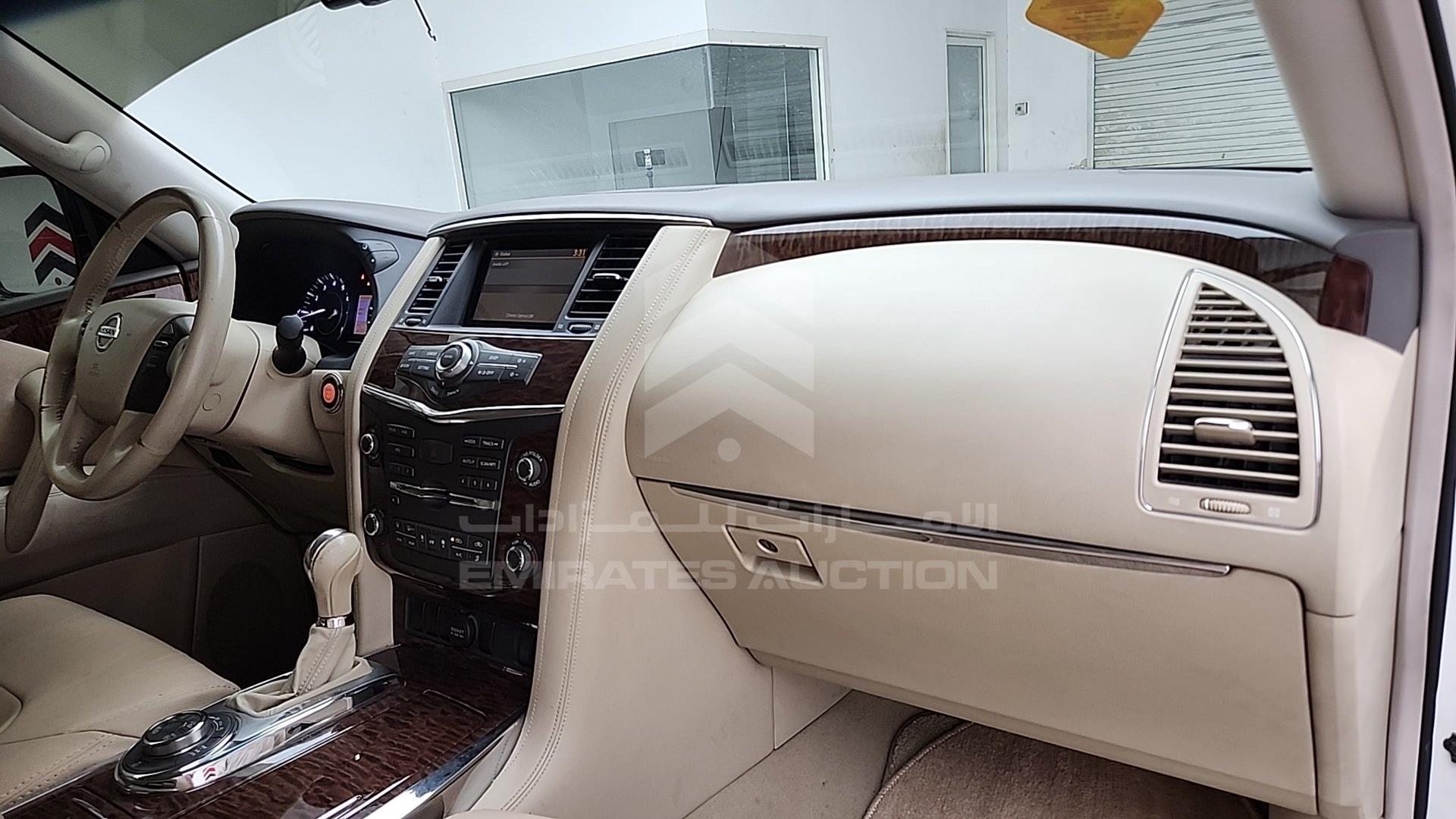 2014 NISSAN PATROL VIN: JN8AY2NY2E9077967