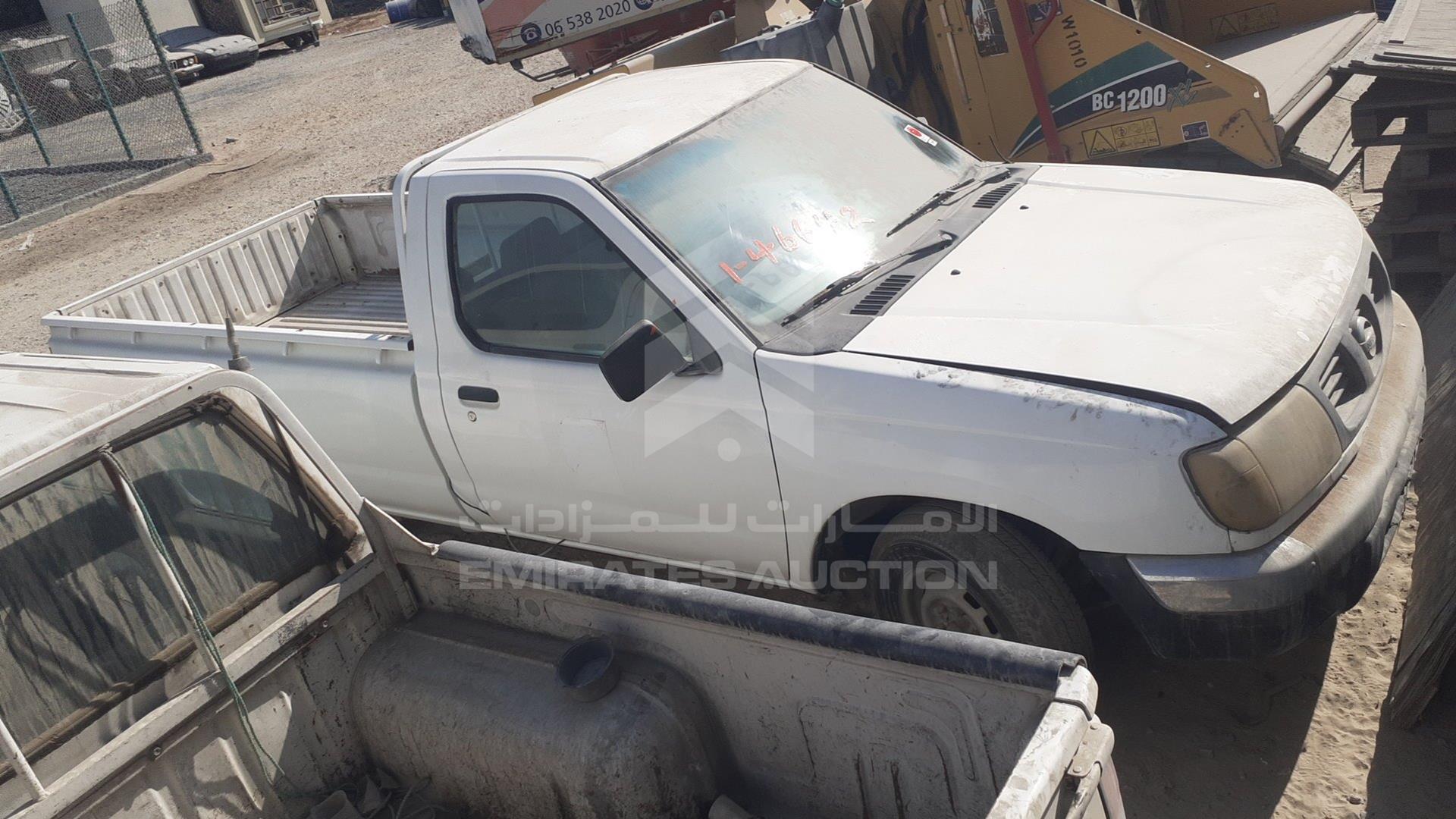 2004 NISSAN 2400 VIN: JN6DD22S74X071383