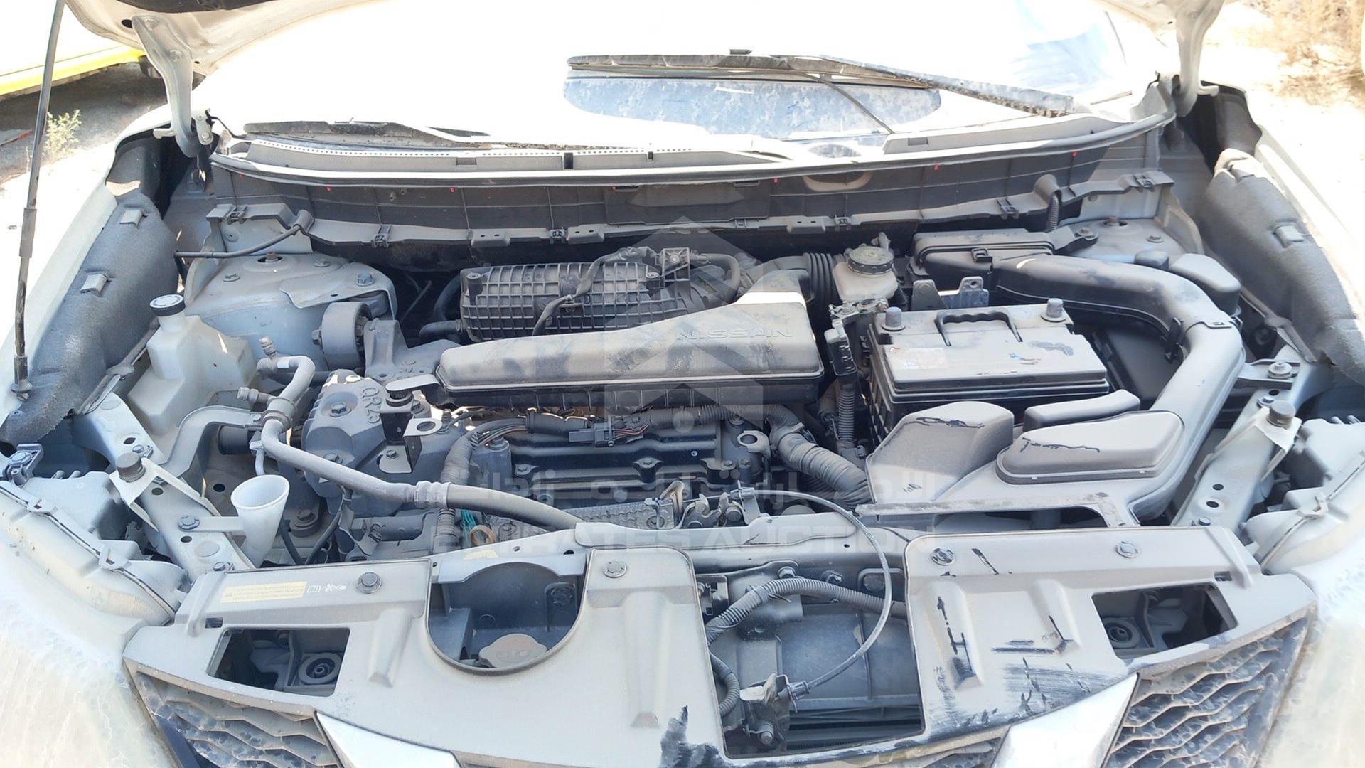 2015 NISSAN X-TRAIL VIN: JN1BT2MW9FW002705