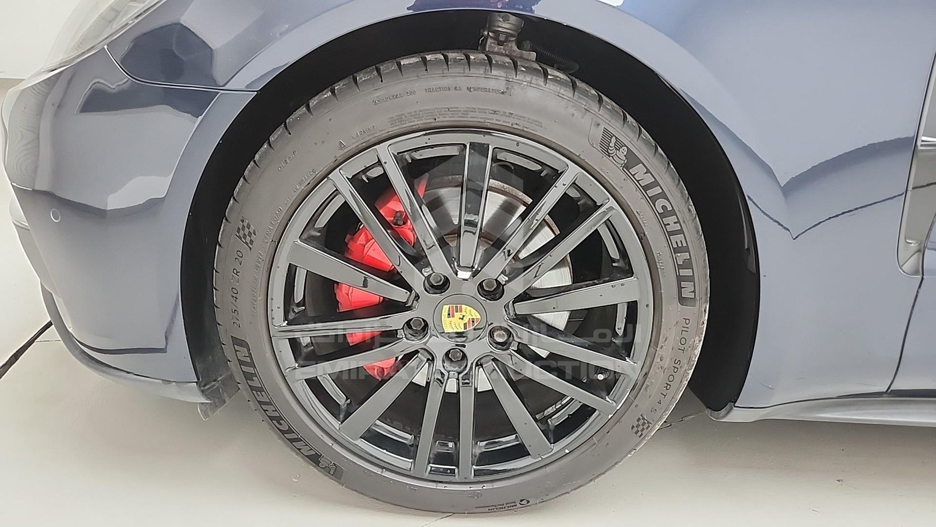 2018 PORSCHE PANAMERA VIN: WP0AA2979JL115676
