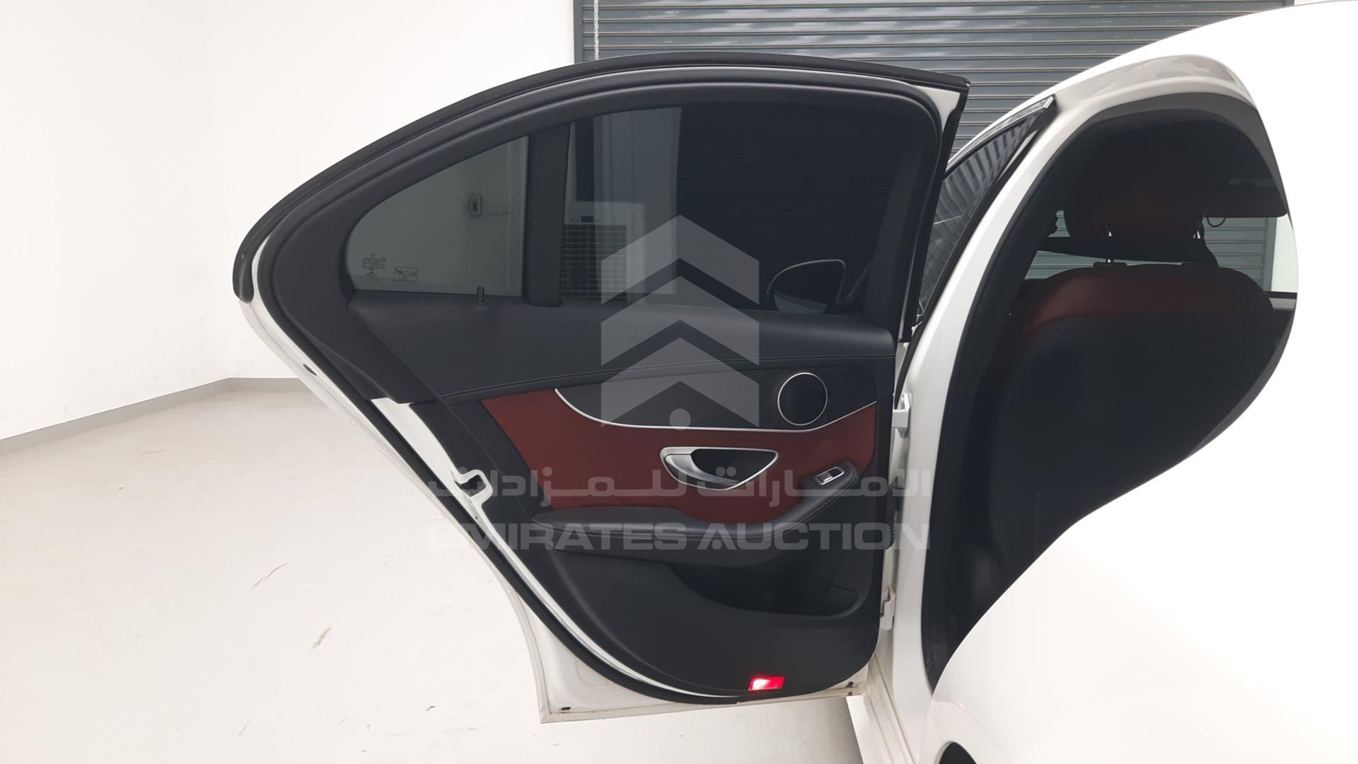 2015 MERCEDES C 200 VIN: WDDWF4CBXFR094170
