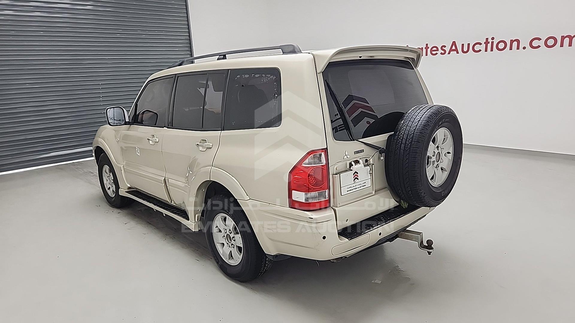 2007 MITSUBISHI PAJERO VIN: JMYLRV73W7J700766