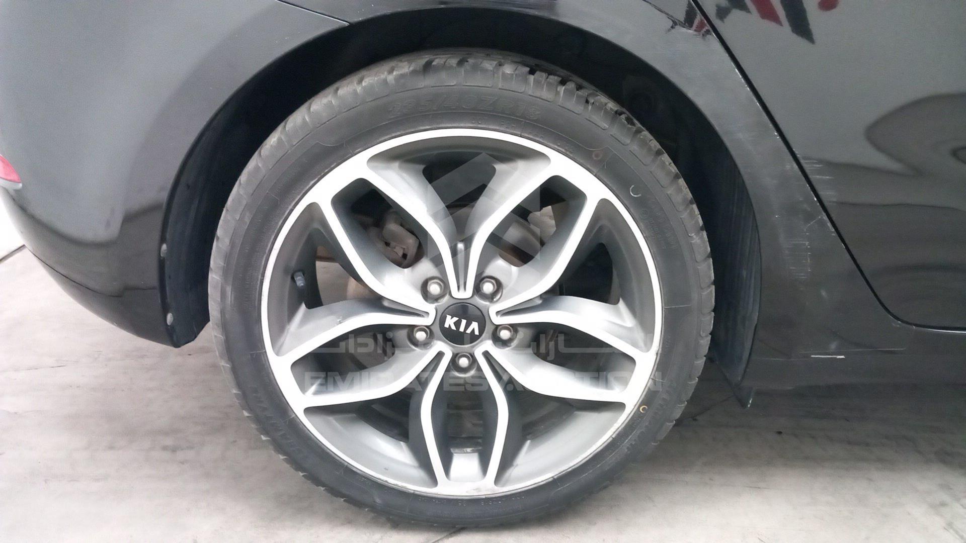 2016 KIA CERATO VIN: KNAFZ511XG5534427