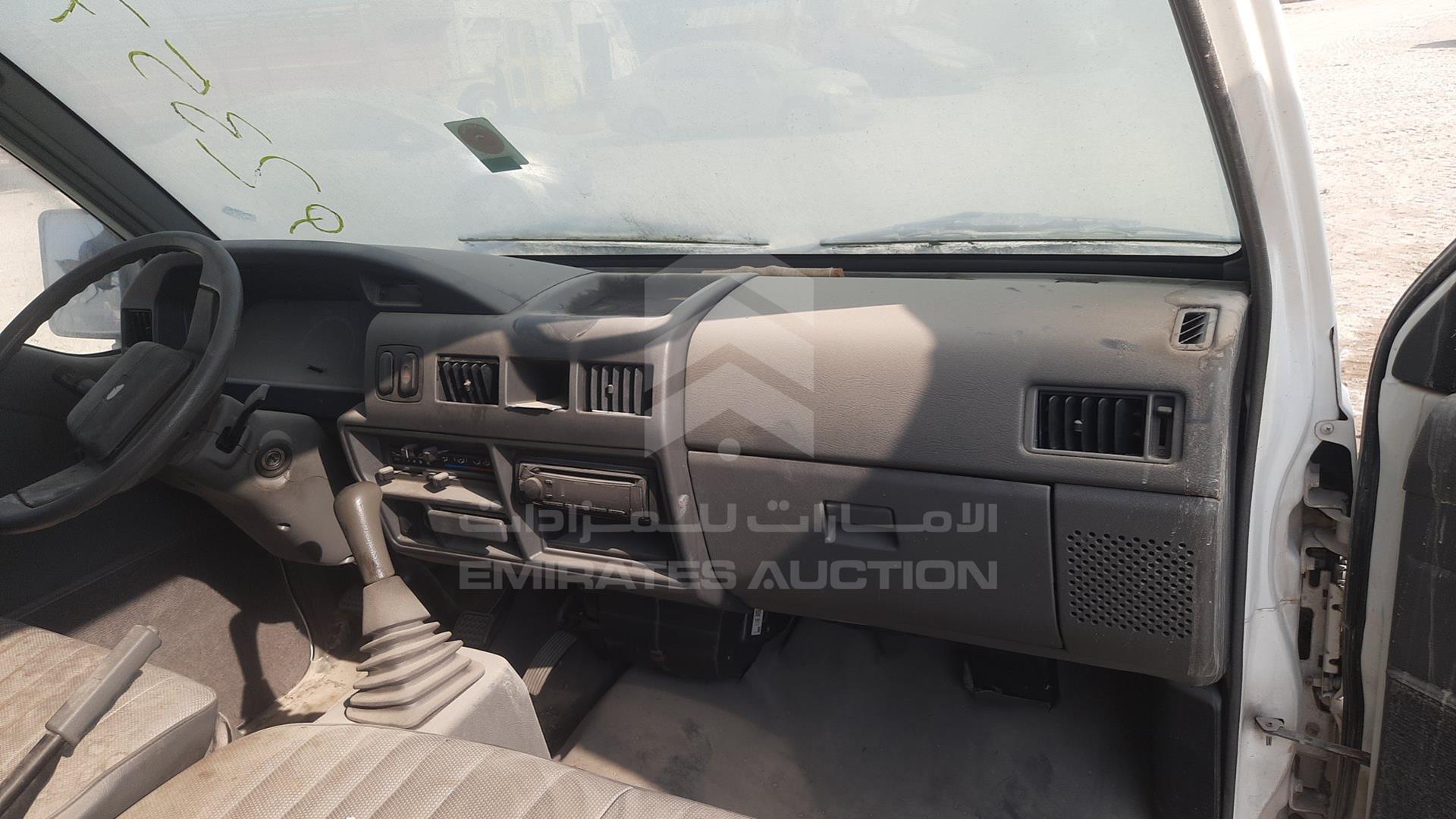 2014 MITSUBISHI L 300 VIN: JMYHNP13WEA700635