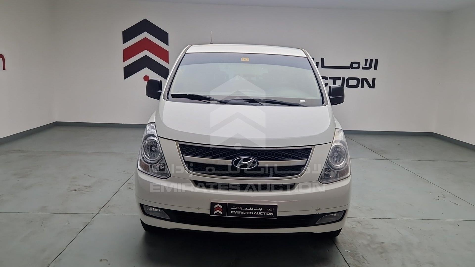 2012 HYUNDAI H1 VIN: KMHWH81R6CU371221