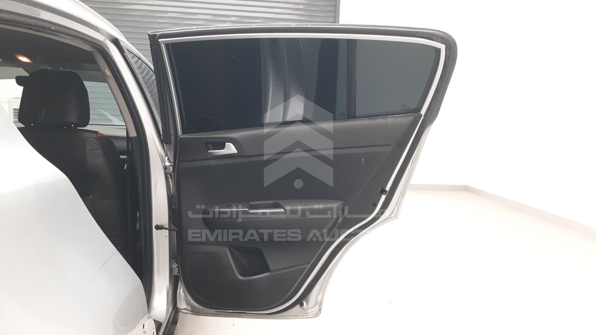 2020 KIA SPORTAGE VIN: U5YPG8141LL742794