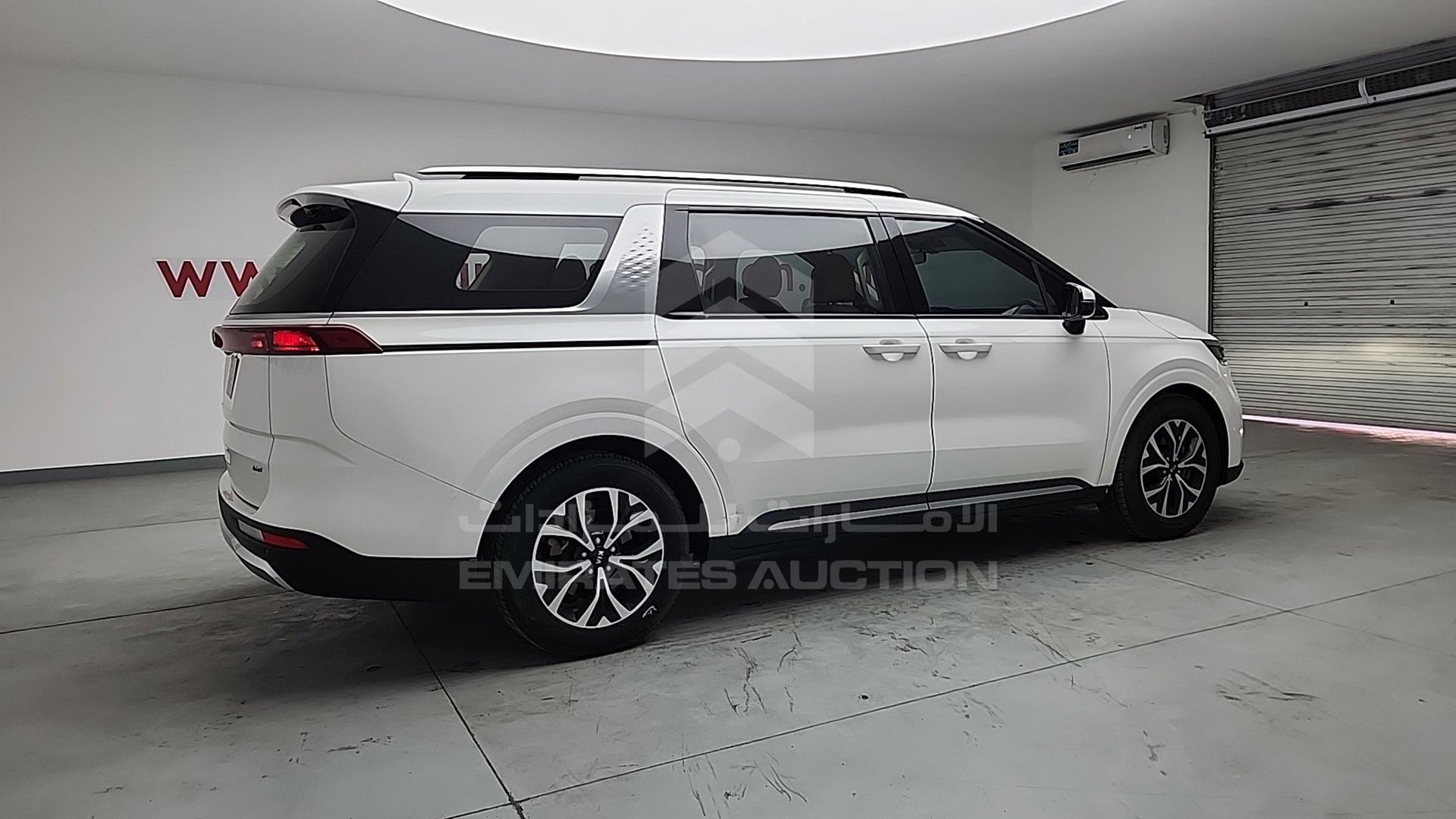 2021 KIA CARNIVAL VIN: KNANC8143M6049819