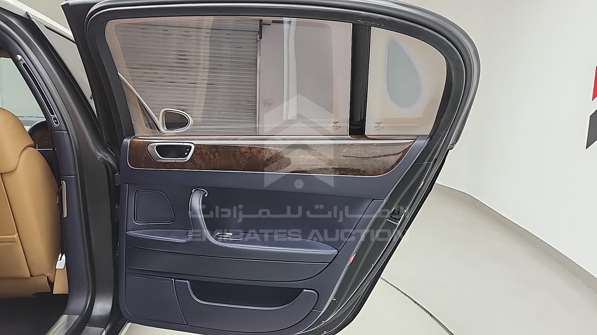 2006 BENTLEY CONTINENTAL VIN: SCBBE53W36C032975