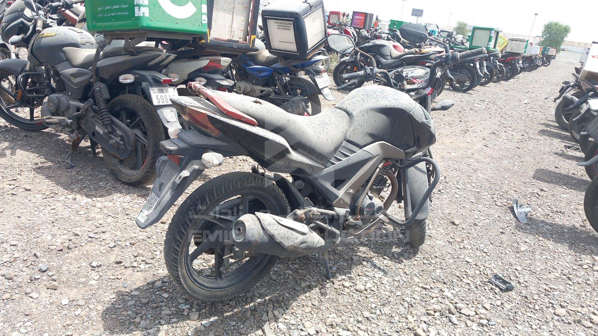 2015 HONDA UNICORN 160 VIN: ME4KC2034G8000914