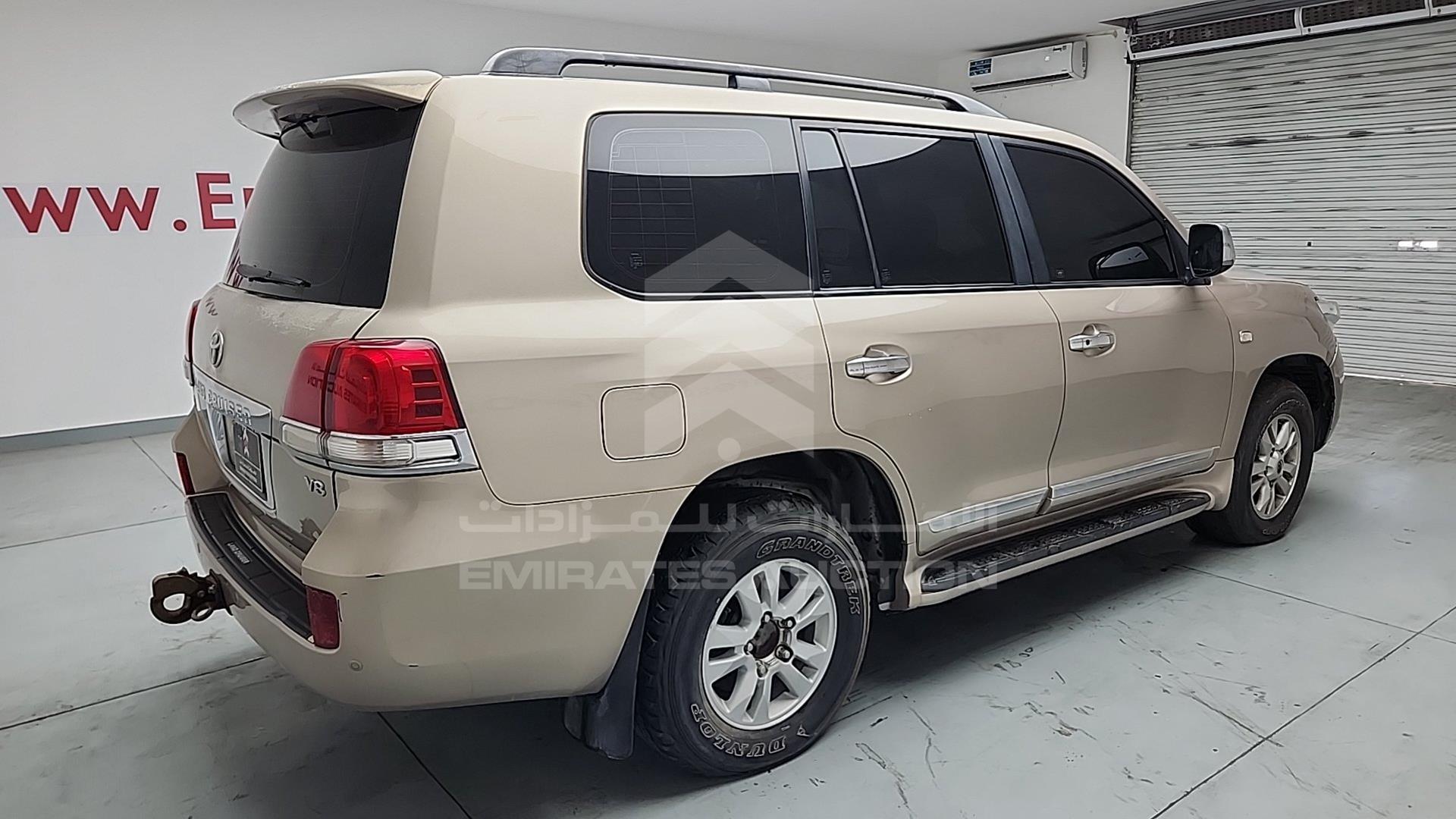 2010 TOYOTA LAND CRUISER VIN: JTMHT09J2A5049159