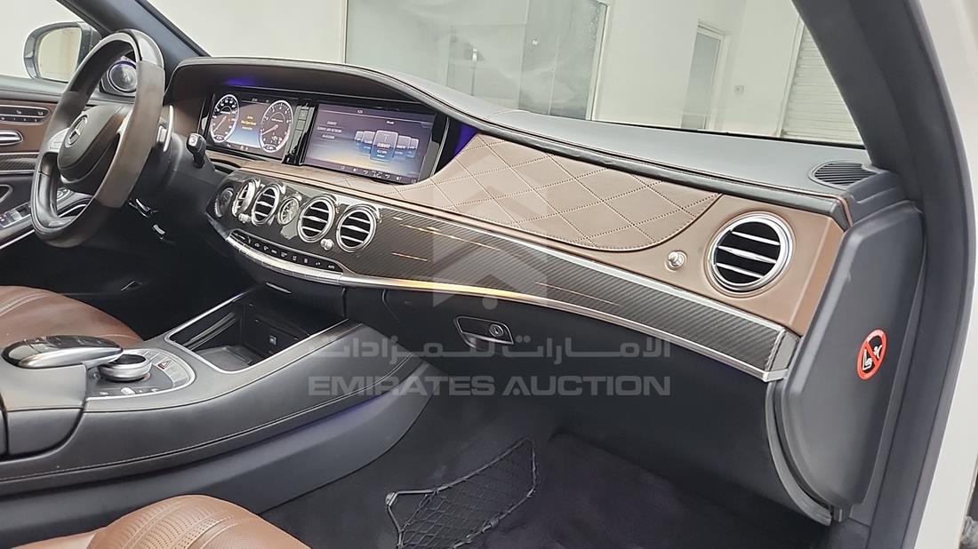 2015 Mercedes S63 AMG — Front Right Passenger Dashboard View — Photo 31