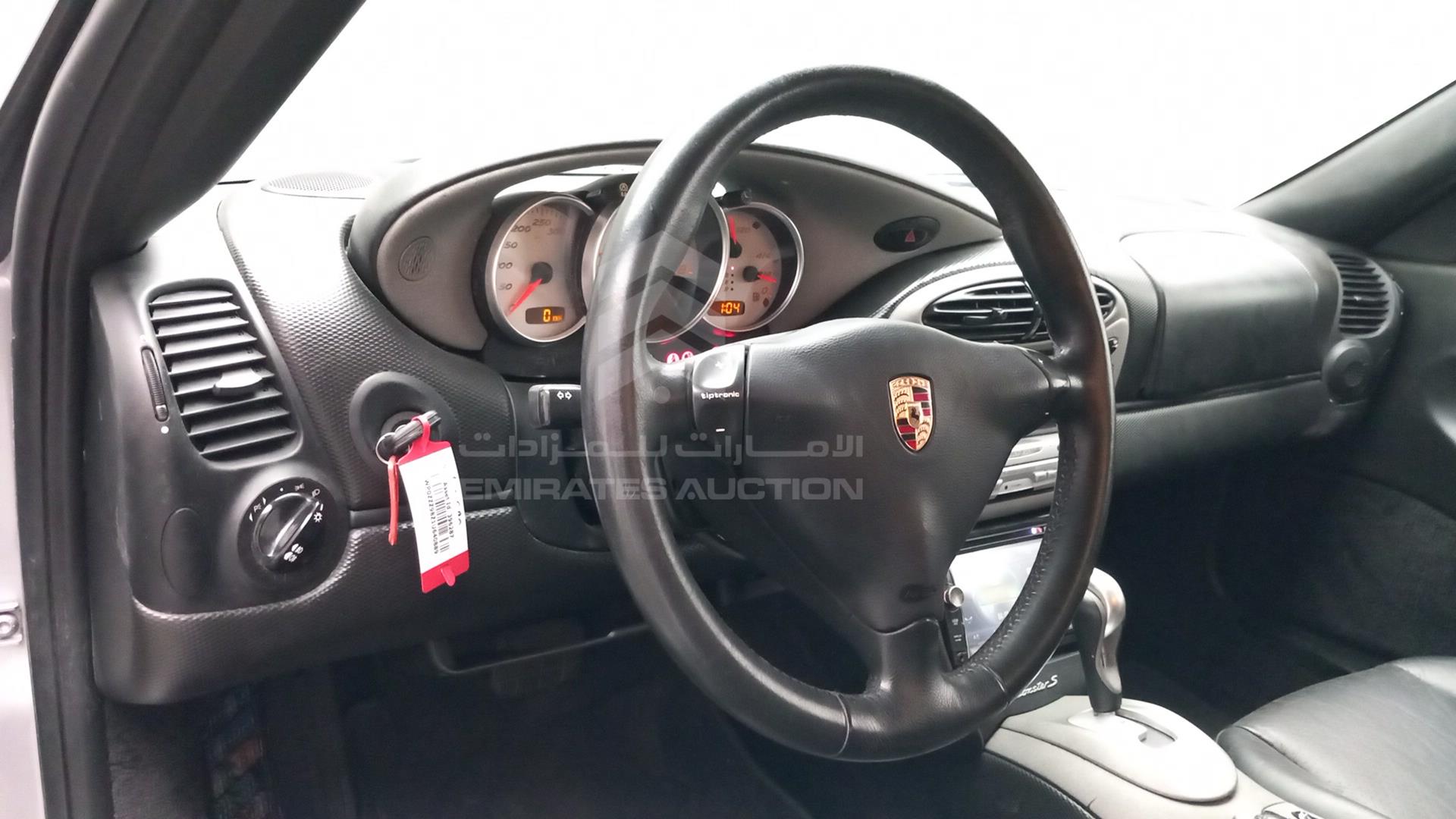 2001 PORSCHE BOXSTER VIN: WP0ZZZ98Z1U640889