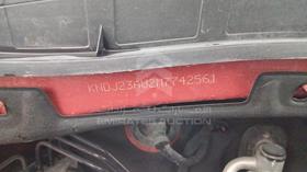 2021 Kia Soul — VIN on Frame — Photo 6 — Thumbnail