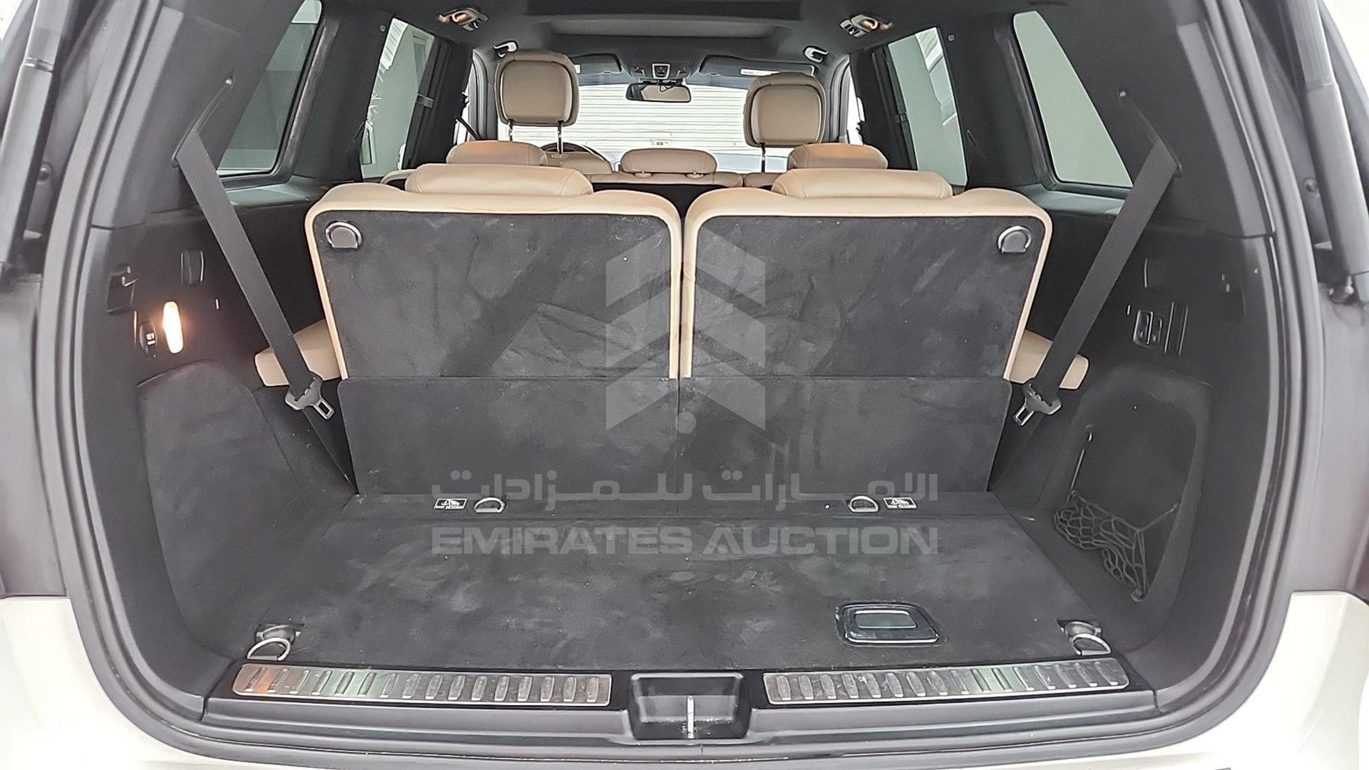 2015 MERCEDES GL 550 VIN: 4JGDF7DE7FA508690