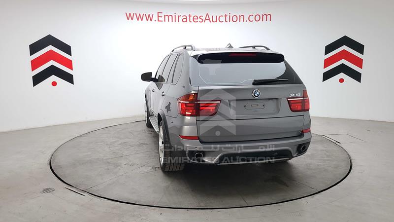WBAZV4102DL926884 Auction: EmiratesAuction Lot: 409005 WBAZV4102DL926884 BMW X5 2013 GREY Photo 11