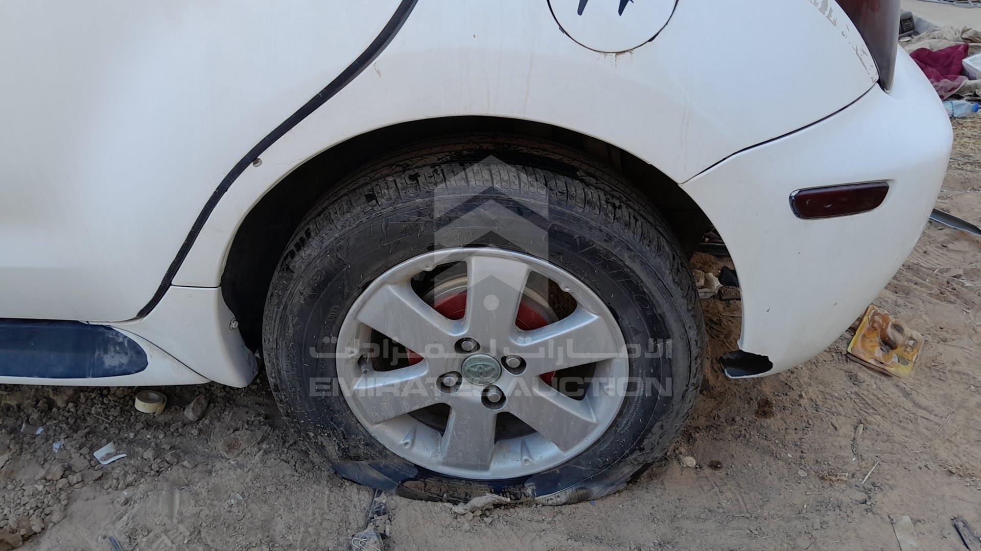 2004 TOYOTA XA VIN: JTDKT623440064610
