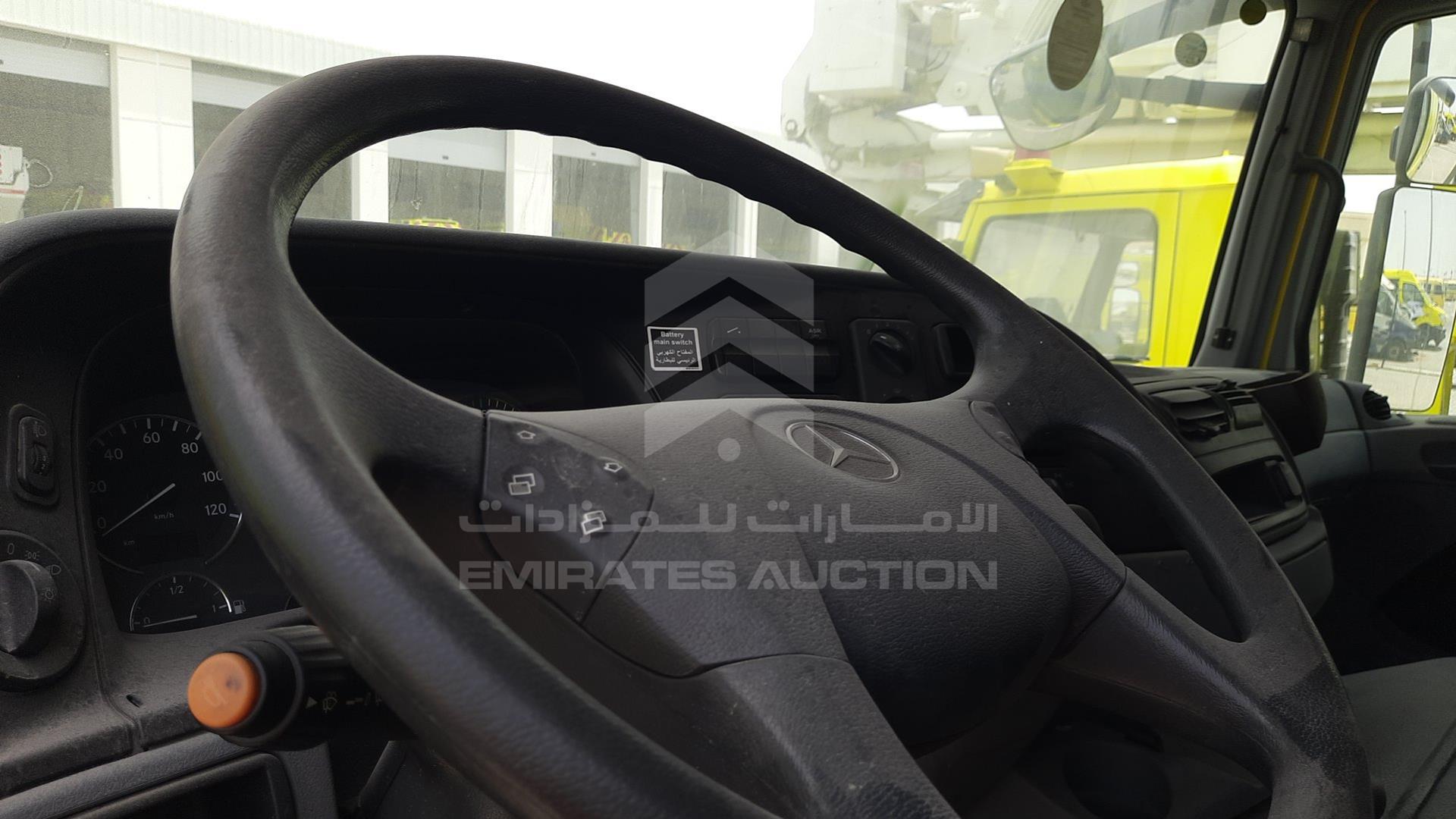 0 MERCEDES FIRE AND RESCUE TRUCK WITH ESCALATOR VIN: WDAKHCAA59L439476