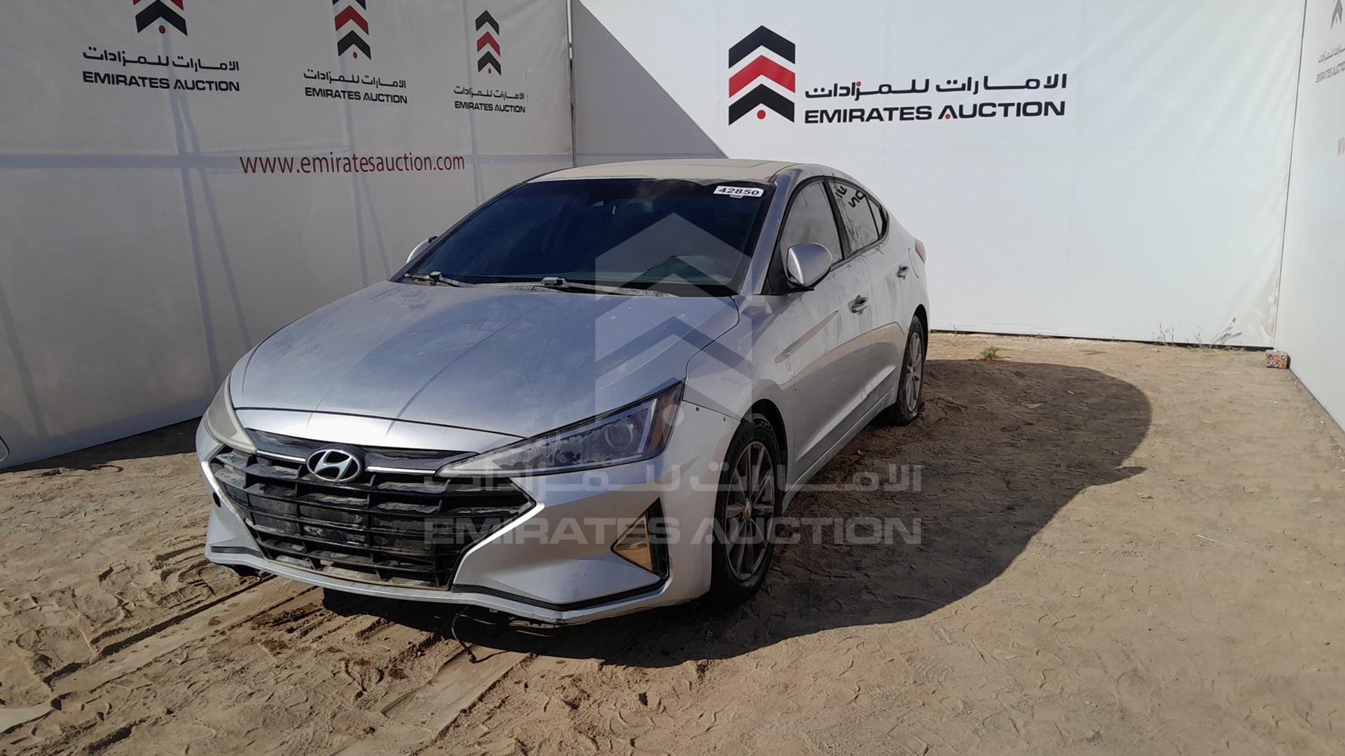 2019 HYUNDAI ELANTRA VIN: KMHD84LF7KU886035