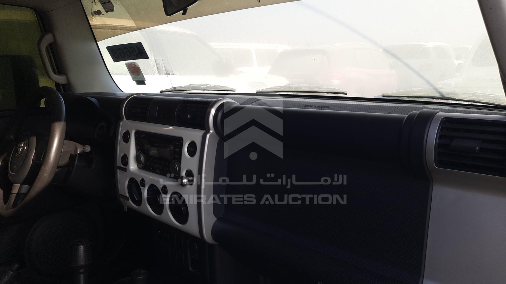 2013 TOYOTA FJ CRUISER VIN: JTEBU11F3DK171627