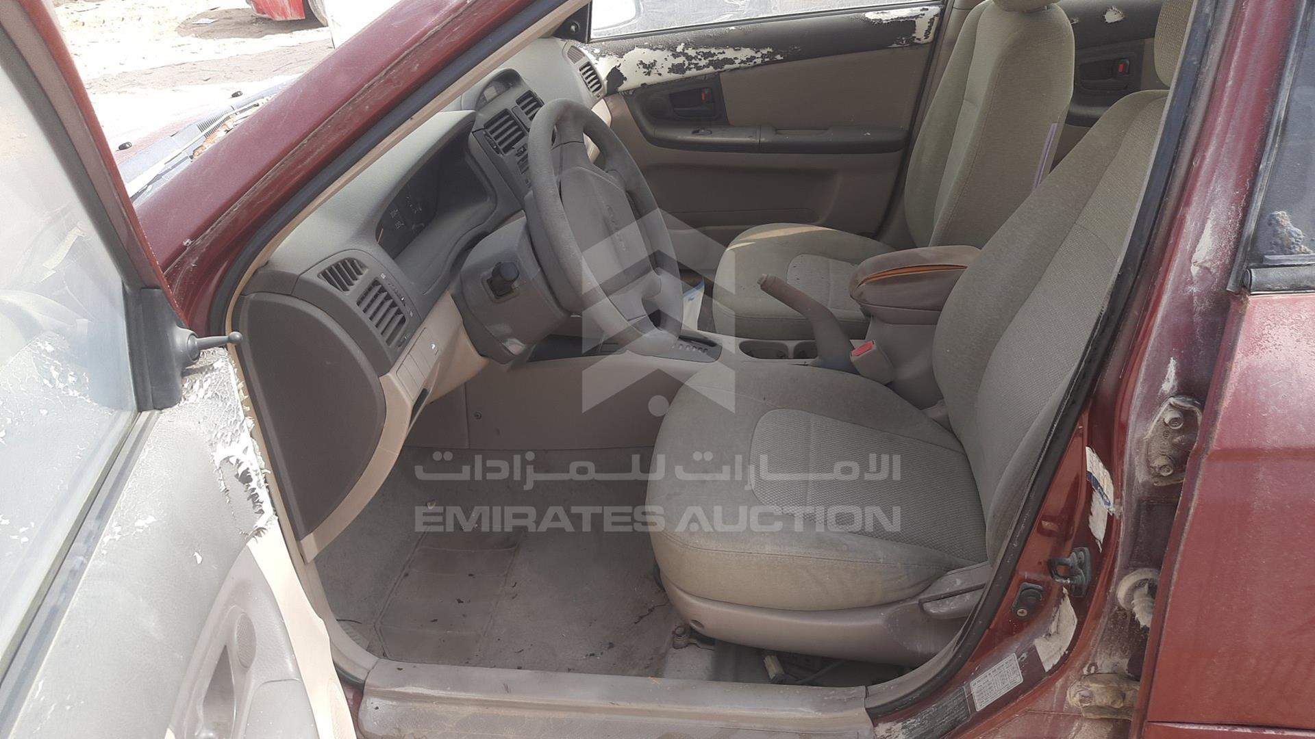 2004 KIA CERATO VIN: KNAFE223545028428